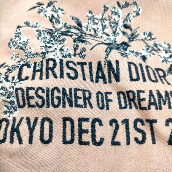 Christian Dior Tote Designer of Dreams Tokyo 2021 Limited Edition - Picture 6 of 9